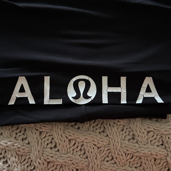 Lululemon Limited RARE ALOHA Hawaii Align Leggings - Picture 7 of 7